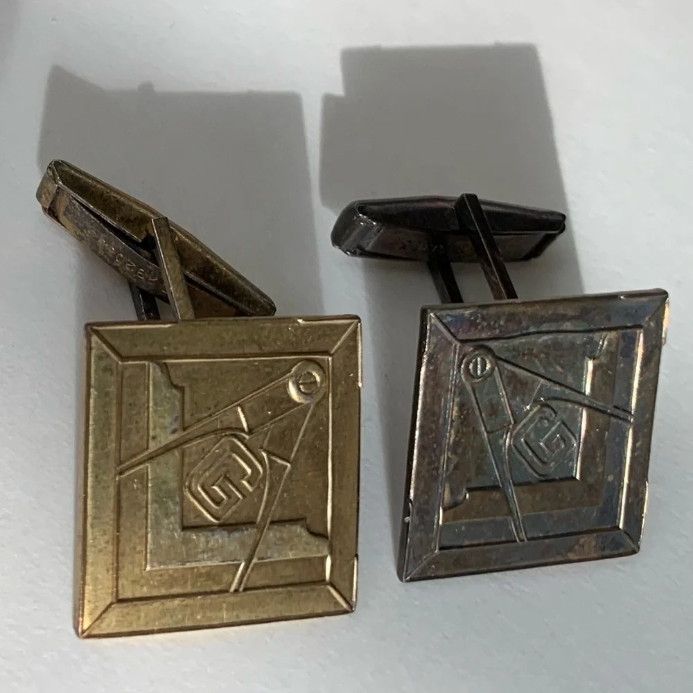 Masonic Cufflinks by Avedon Brass Vintage Rare Patent#2920363 Pivot features